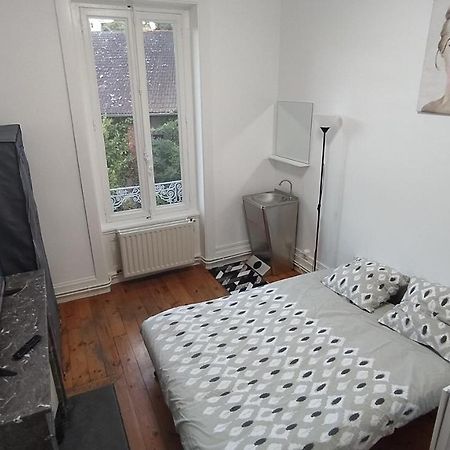 La Batisse De Saint-Chamond Bed & Breakfast Dış mekan fotoğraf