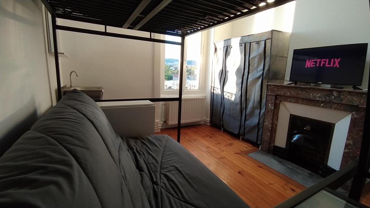 La Batisse De Saint-Chamond Bed & Breakfast Dış mekan fotoğraf